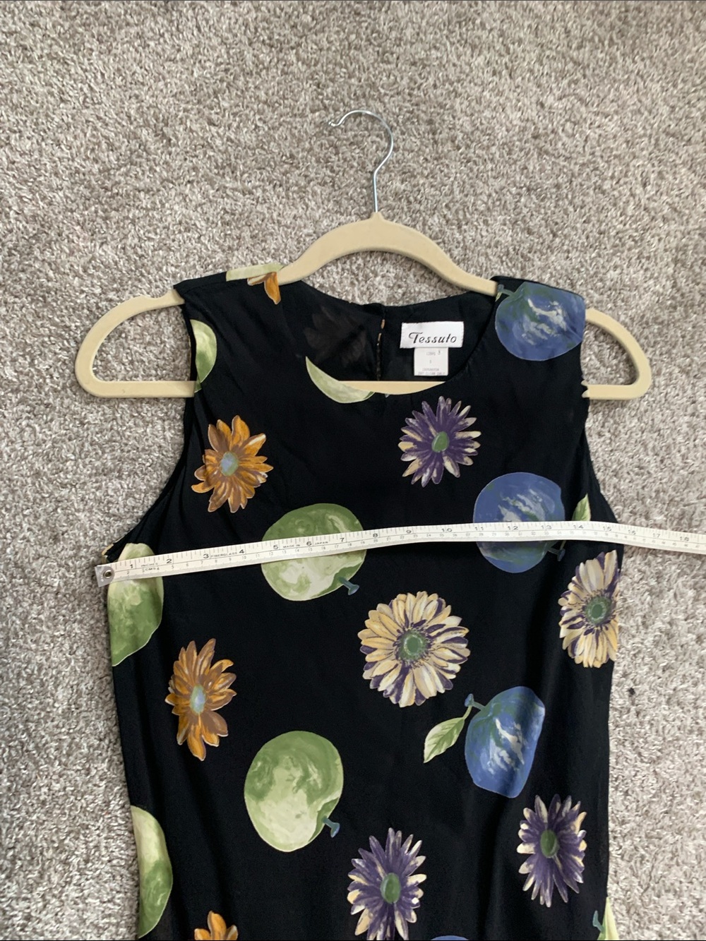 Black Floral Sleeveless Shift Dress - Picture 8 of 9